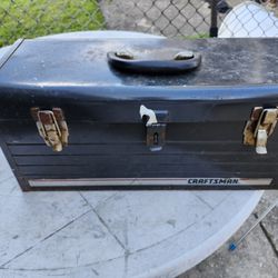 Craftsman Metal Tool Box. 