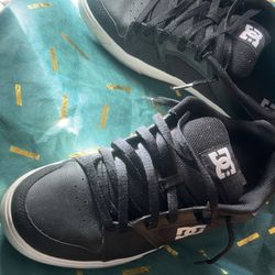 Dc Shoes Black An White 