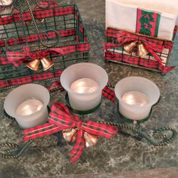 Xmas table accessories