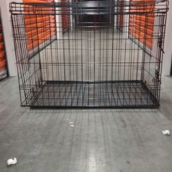 Frisco Dog Crate 36.75L x 23.75W x 25.5H