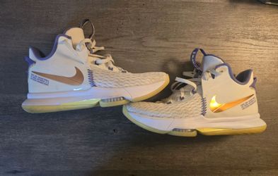 Nike LeBron Witness 5 Summit White Metallic Bronze size 13