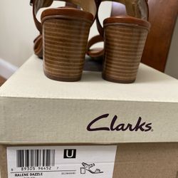 Clarks Arlene Dazzle Size 8 1/2 M