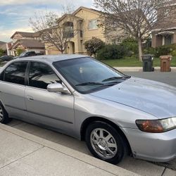 1998 Honda Accord