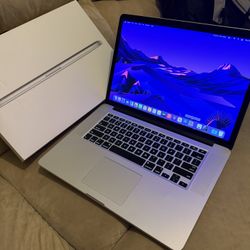 MacBook Pro 15 Inch Mid 2015 i7 16gb Ram 500gb Storage 