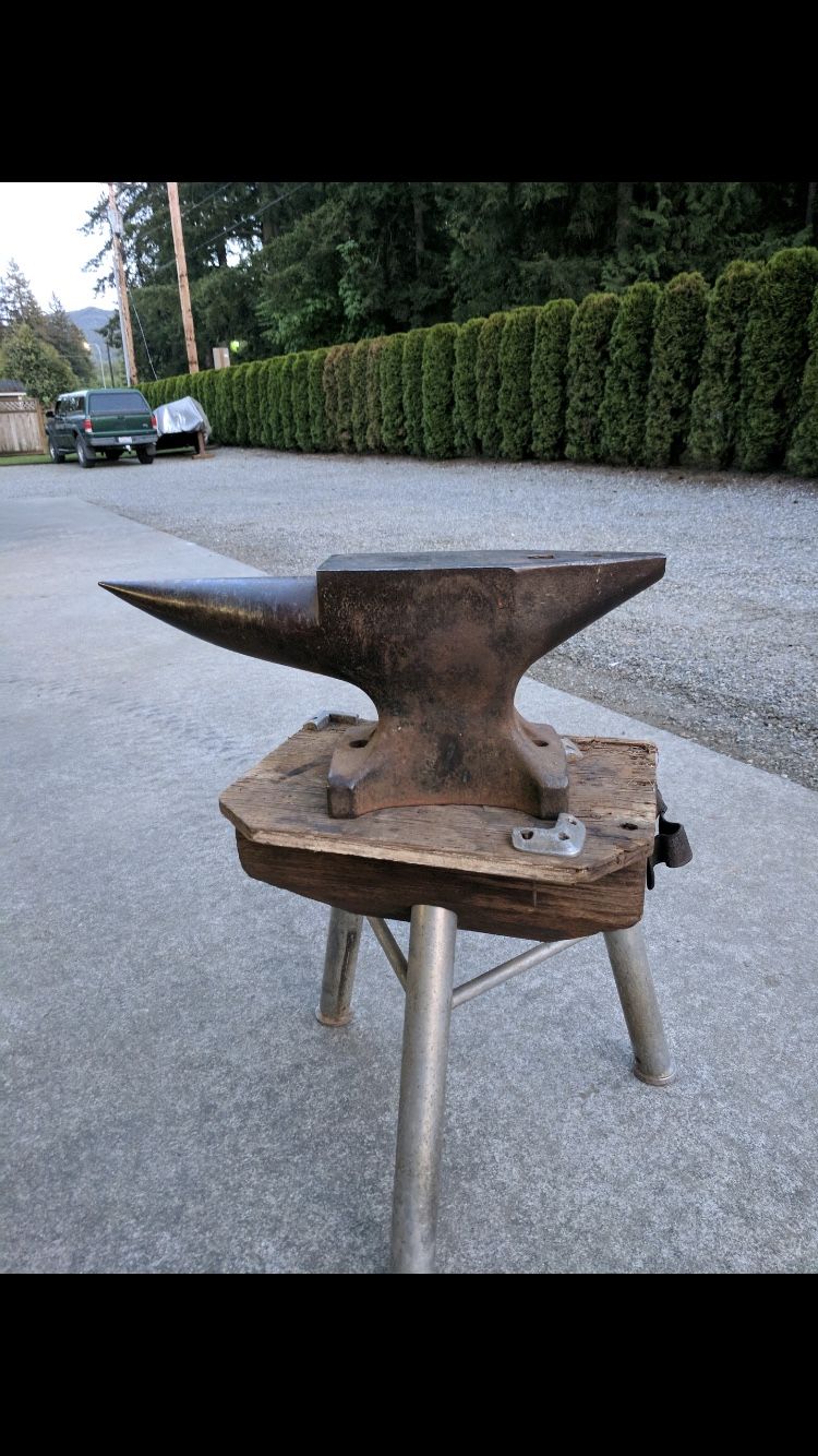 Anvil, stand, and stump for blacksmithing