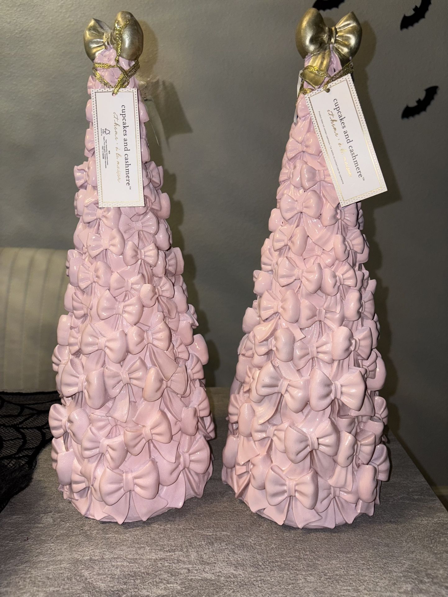 Cupcake And Cashmere Pink Bow Trees