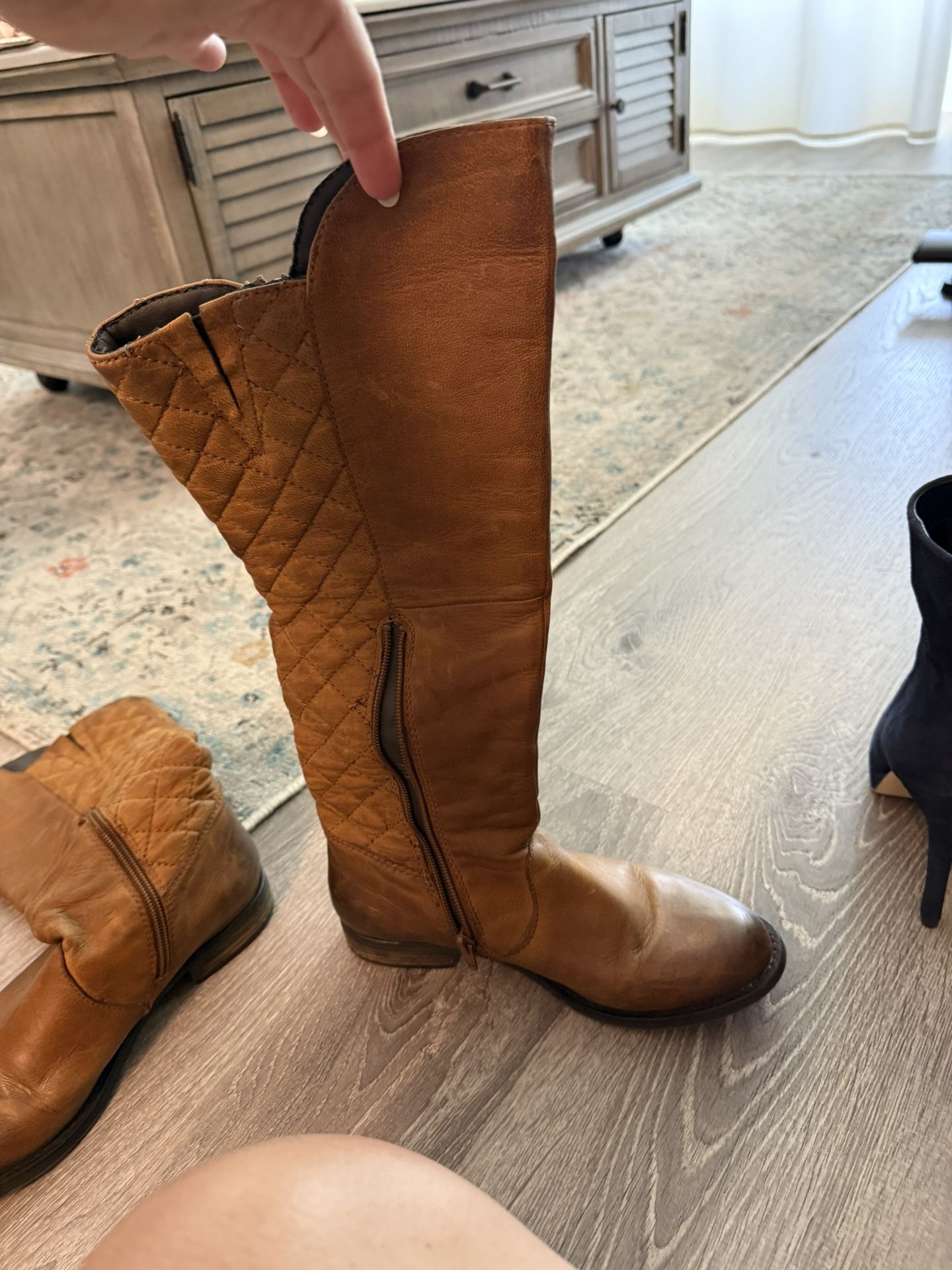 Steve Madden Cognac Boots Size 7