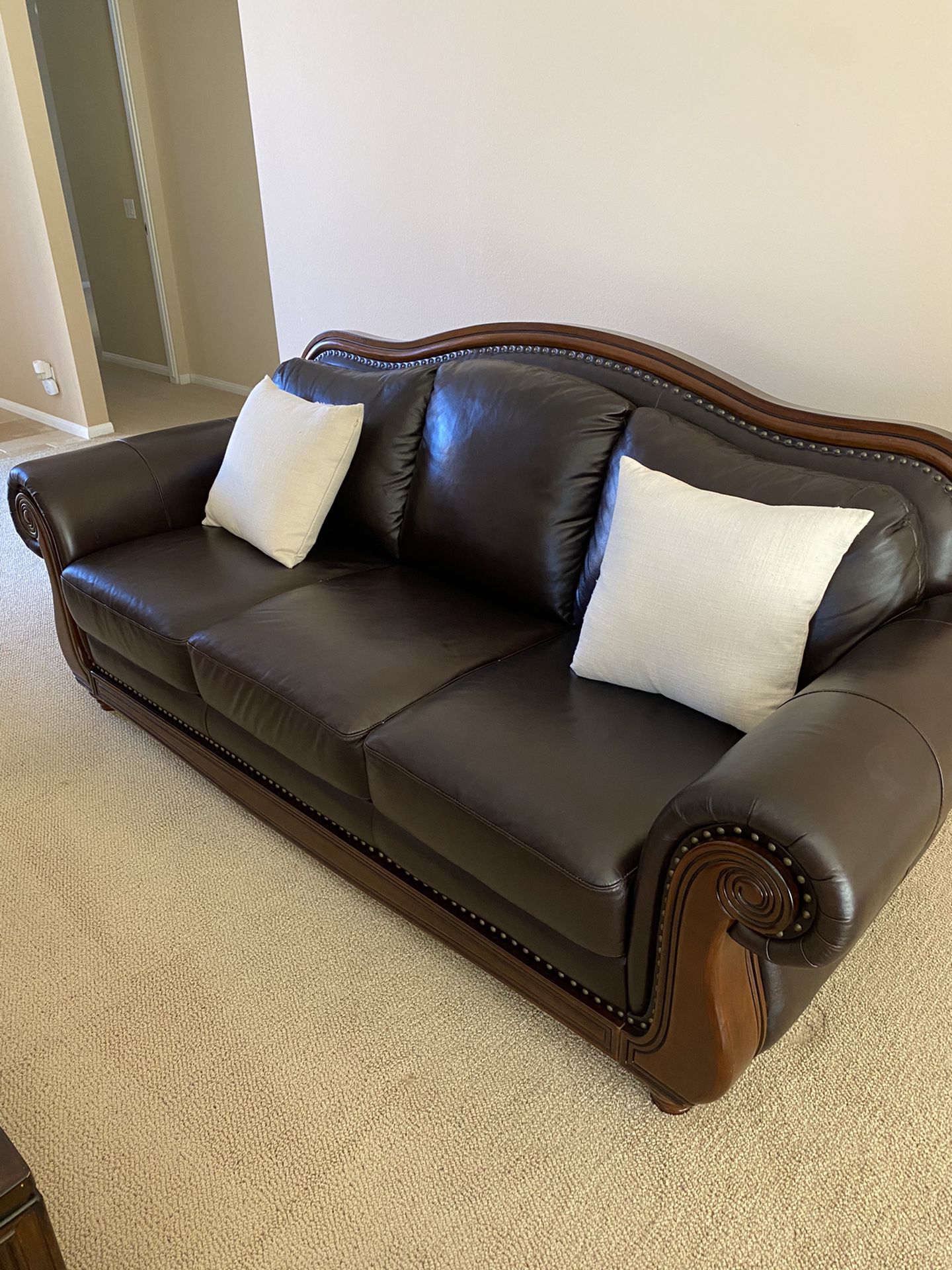 Beautiful like new sofa with ottoman!!