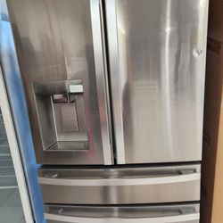 Un Refrijerador Cuatro PueSUNG Cuatro Meses De Garantia Se Yeva Adomisilio
