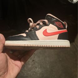 Jordan Mid 1