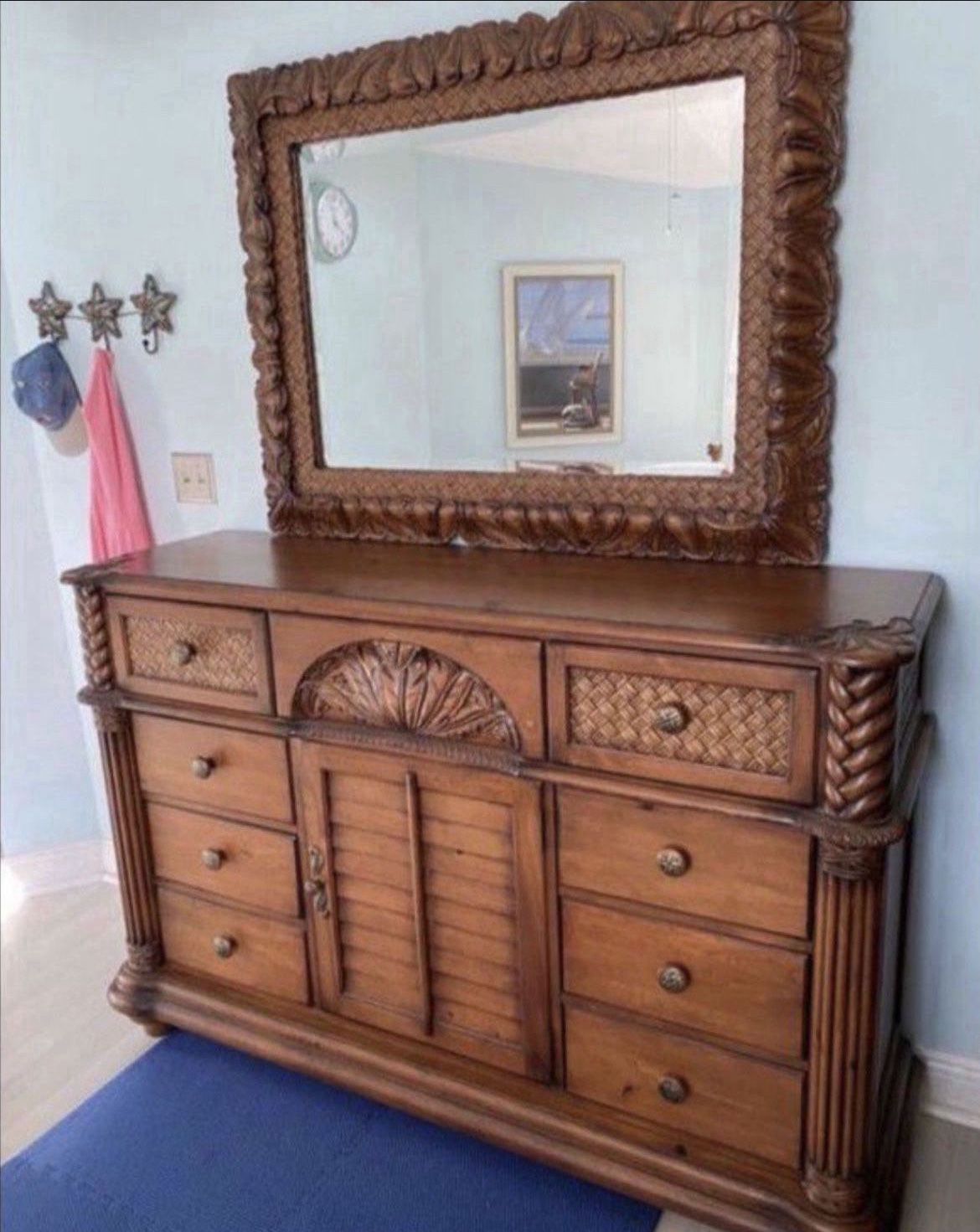 Beautiful Tommy Bahama Style Dresser With Mirror 