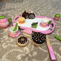 Lakeshore Learning Classic Wooden Tea Set