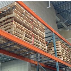 Oversized Pallets 