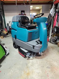 Floor Scrubber T7
