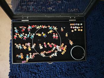 Ceramic jewelry