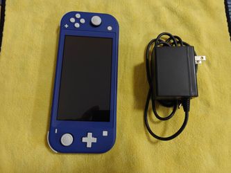 Nintendo Switch Lite - Blue - like new - lightly used