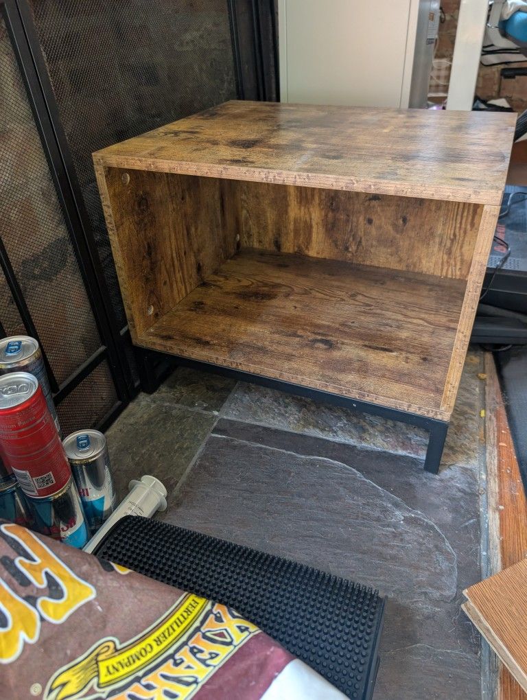 🔥 Moving Sale! Small Rustic/Industrial Side Table / End Table