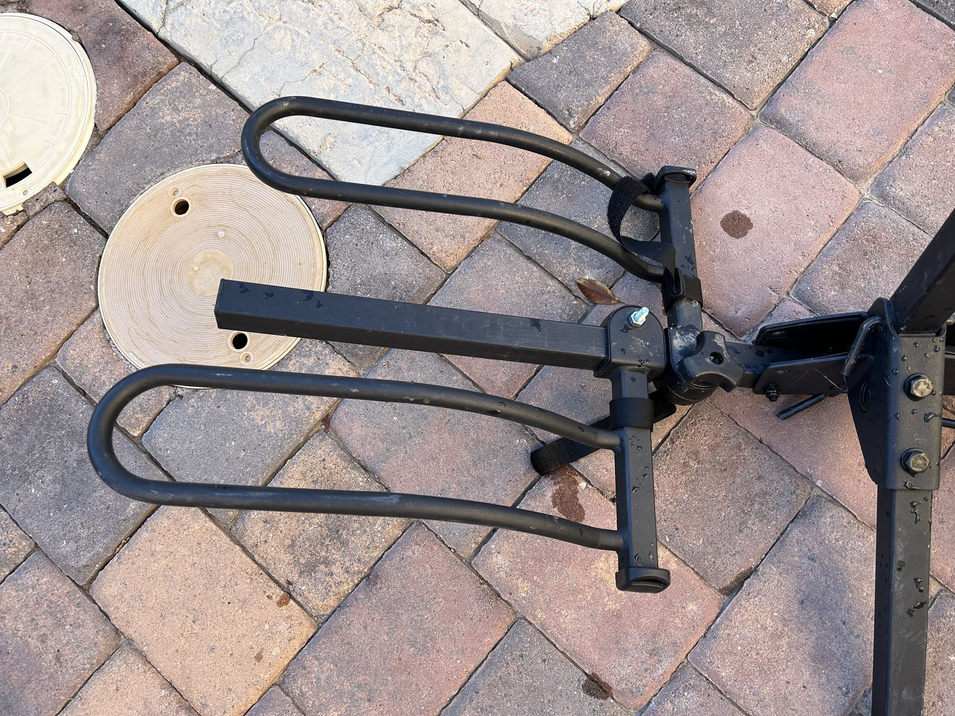 lockable bike rack for hitch for Sale in Las Vegas, NV OfferUp