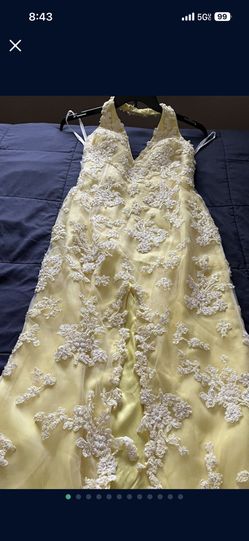 It’s A Beautiful Long Dress Made By Jovani The Size Is 8 The Color Is Yellow