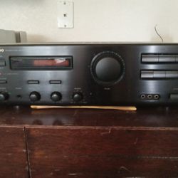 ONKYO stereo system 