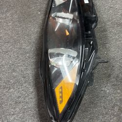 OEM 2016-19 Jaguar XE - Passenger Right Xenon HID AFS Headlight - GX7313W029CD