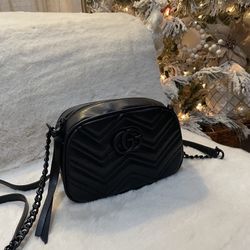 GG Black On Black