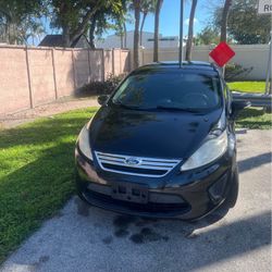 2013 Ford Fiesta