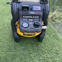 Dewalt Battery Air Compressor