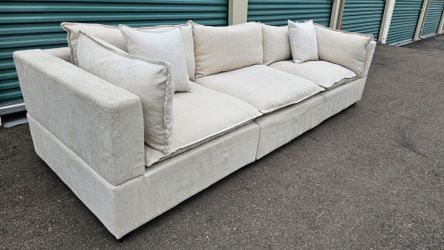 FREE DELIVERY!!! Albany Park "Kova" Modular Sectional Couch ($3.5K Retail...65% OFF!!!)