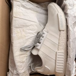 Adidas NMD Triple White 11
