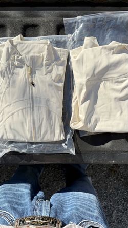 Women’s Lululemon Jacket and Shorts Size 6