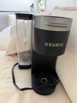 Keurig K-Express Single Serve Coffee Maker – Excellent Condition