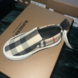 Burberry Shoes