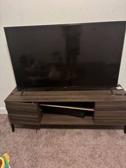 Tv stand