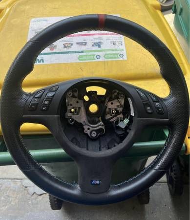 BMW Steering Wheel E46 E38 E39 E53 X5 330i 325i 530i 525i 540i M3 M5