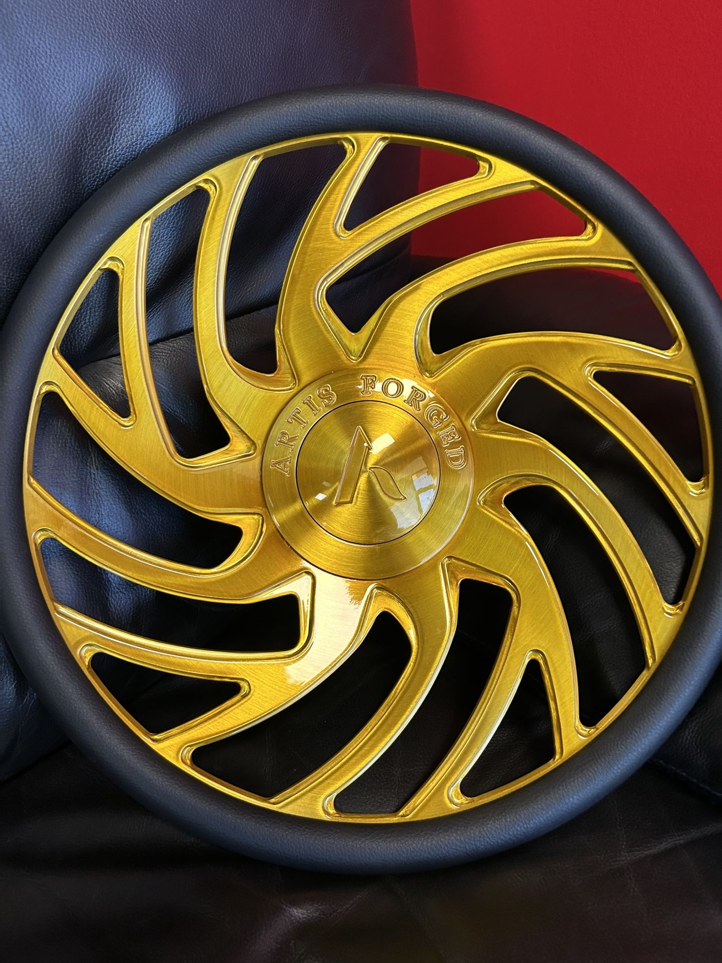 ARTIS FORGED RENEGADE STEERING WHEEL
