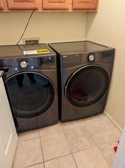 LG - DLGX3901B Gas Dryer 