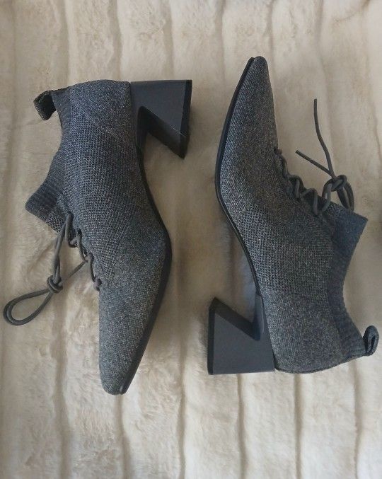 View All Pics / Details .. LADIES STYLISH VIVAIA SQUARE TOE HEELED OXFORDS .