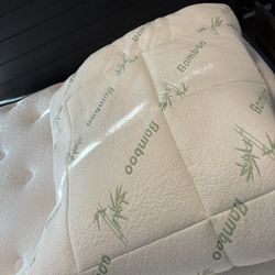 Queen Size Mattress Cover 