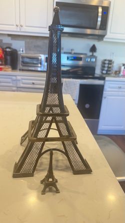 Paris tower