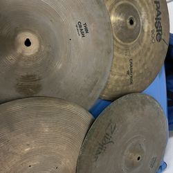 Cymbals Zildjian Paiste