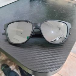 Oakley Sunglasses 