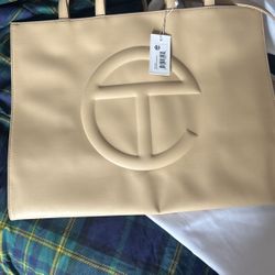 Never Used Large Telfar Bag 
