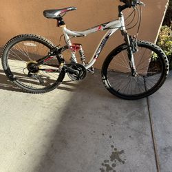 Mongoose 24 Inch