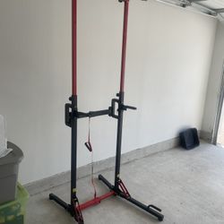 Foldable Pull Up Tower