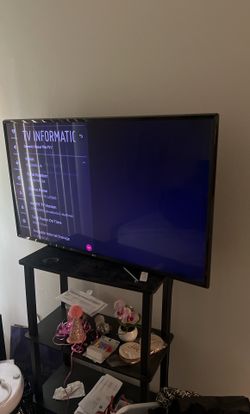 Lg 43” Inch Smart Tv