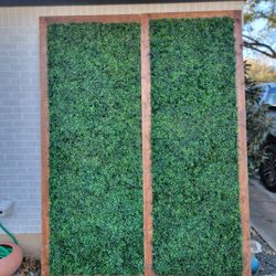 2 Piece Boxwood Panel / Backdrop