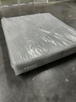 Sealy King Size Memoryfoam Mattress