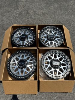 KMC KM549 GRS 6x5.5 and 6x135 17" Wheels Machined with Black Lips