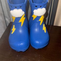 Crocs Raining Boots Size 6 For Toddlers 